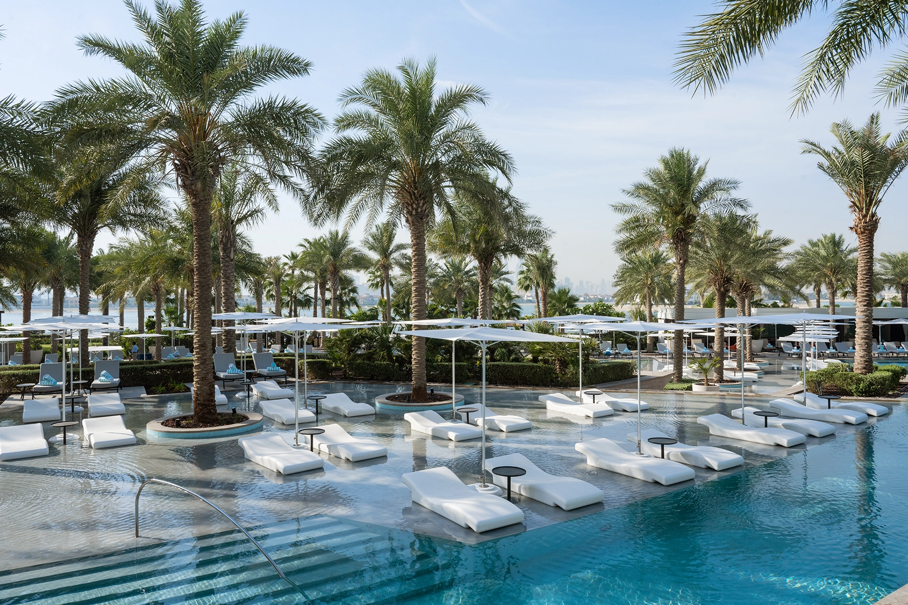 Zwembad van Atlantis The Royal in Dubai