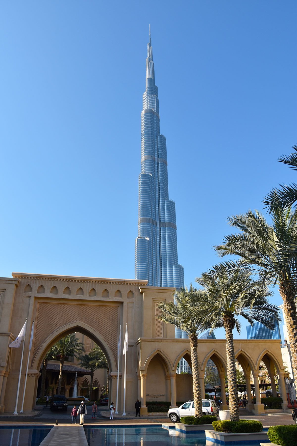 De Burj Khalifa bezoeken in Dubai