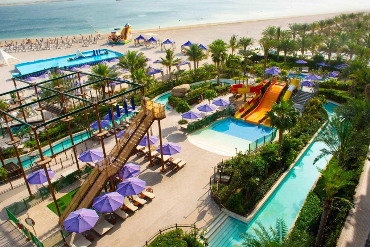 Het kindvriendelijk hotel Centara Mirage Beach Resort in Dubai
