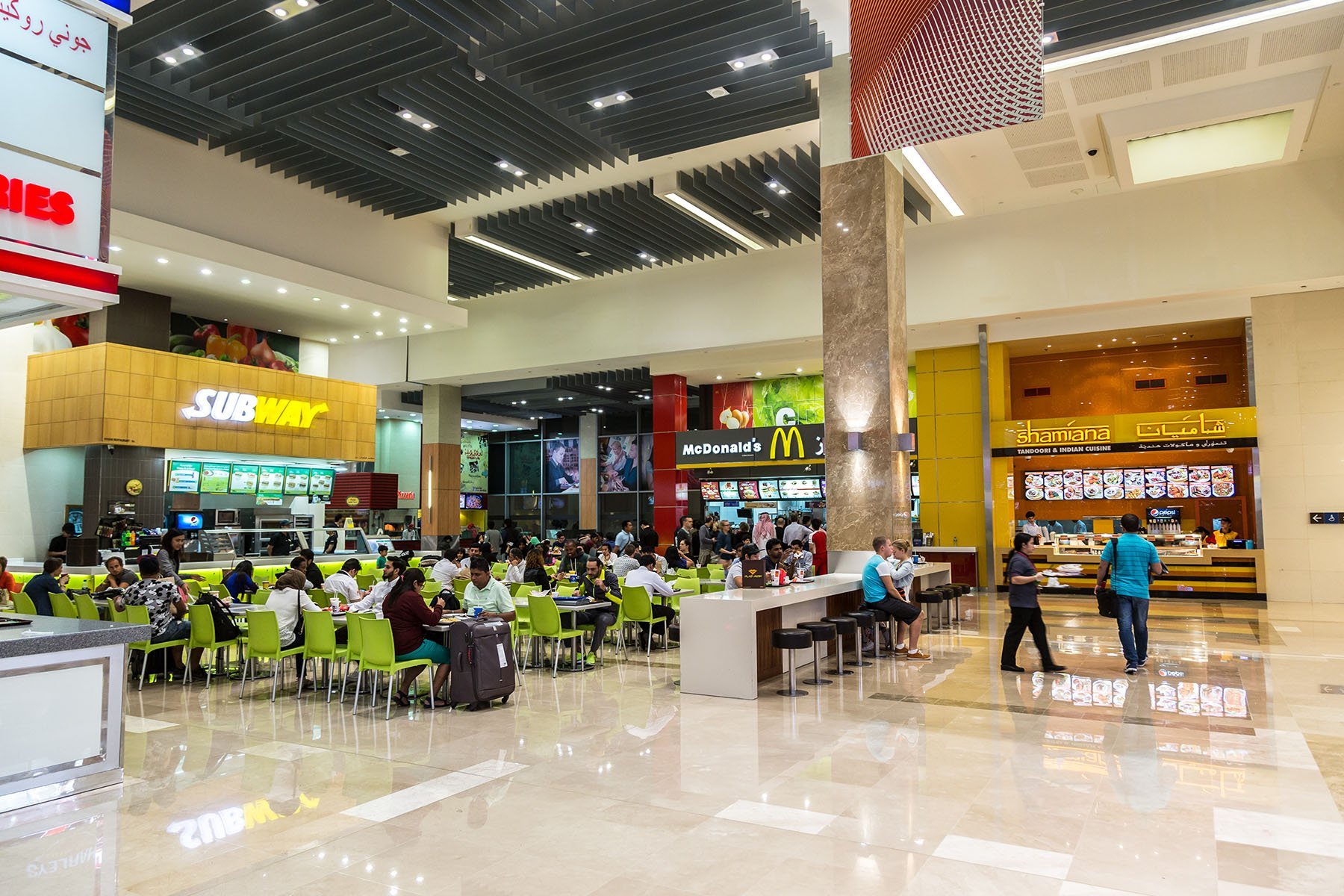 Food court in een winkelcentrum in Dubai