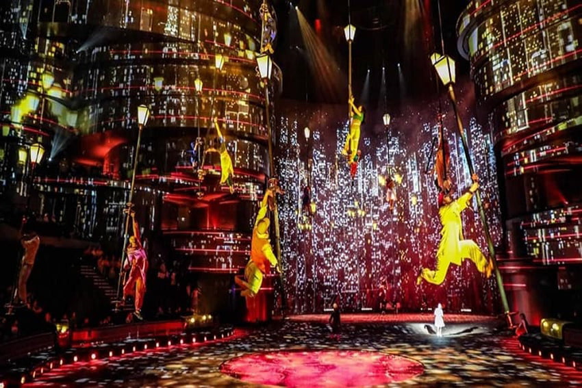 La Perle show in Dubai