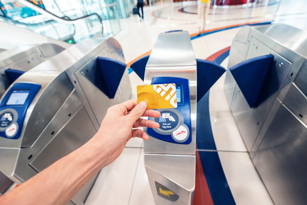 De Nol Card in Dubai