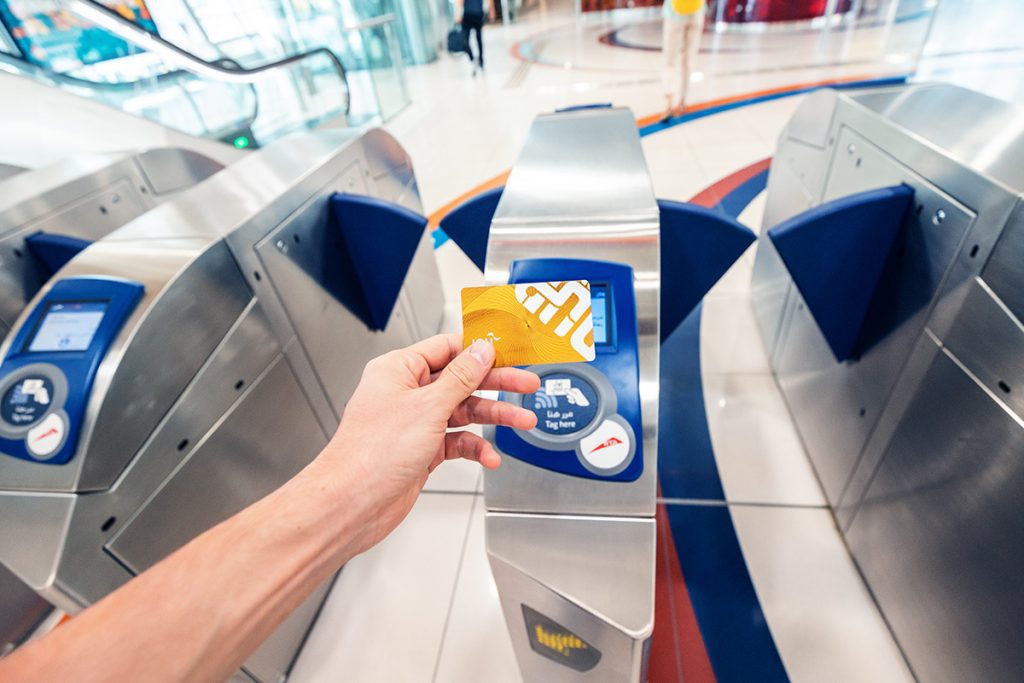 De Nol Card in Dubai