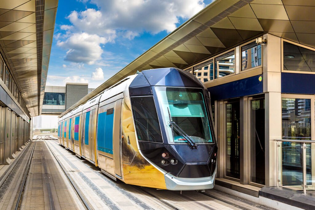 De Dubai Tram in de Dubai Marina