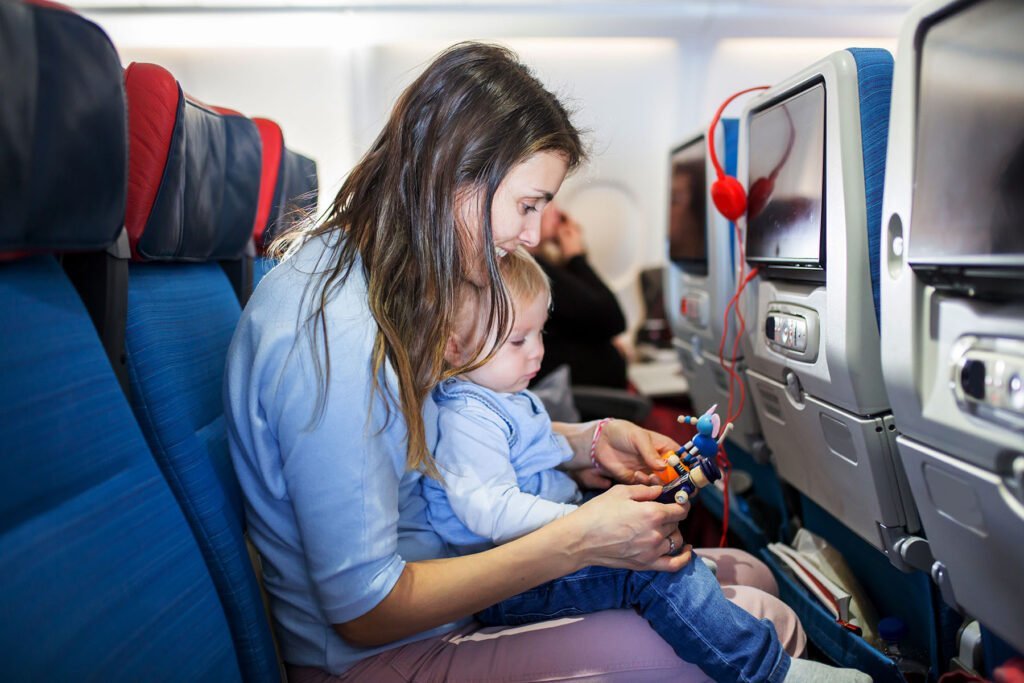 Vliegen met een baby met Emirates