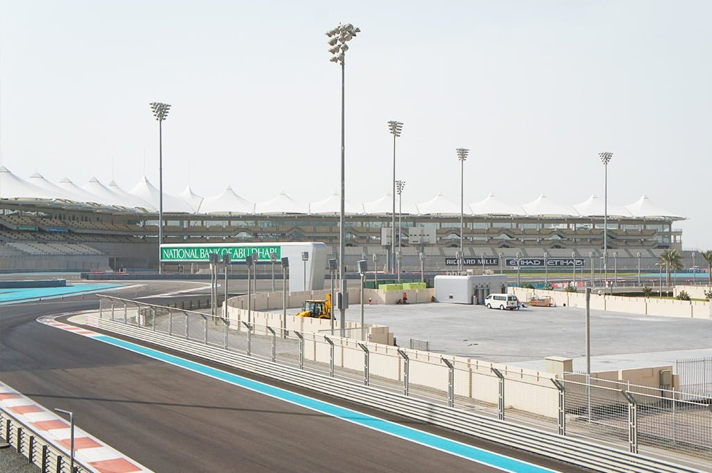 Het Yas Marina circuit in Abu Dhabi